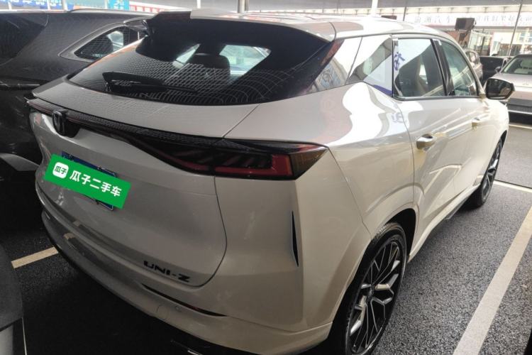 Used Changan UNI-Z 2025 1.5T Luxury Version