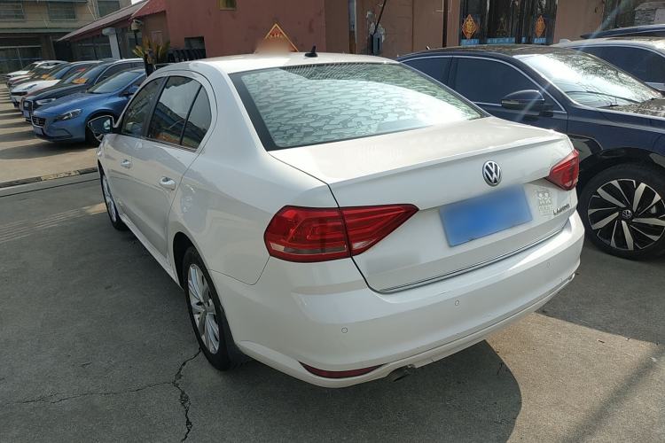 Used Volkswagen Lavida 2015 1.6L Automatic Comfort Edition