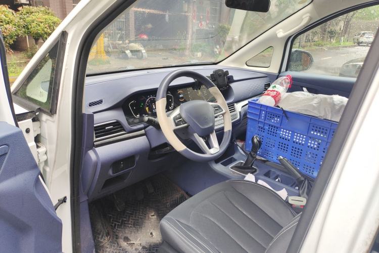 Used BAW Ruisheng Ace M7 2025 1.6L Manual Long Wheelbase Comfort Version 5 Seats Interior 2