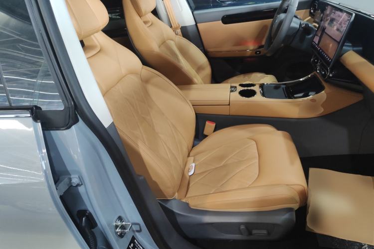 Used Leapmotor C01 2024 Range-Extended 316 Deluxe Edition
