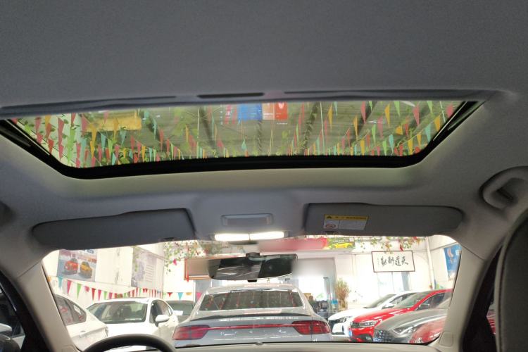 Used Roewe i5 2024 1.5L CVT Luxury Edition
