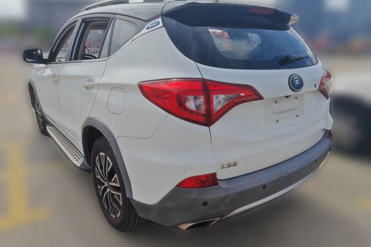 Used BYD Song New Energy 2017 Song DM 1.5TID All-Wheel Drive Luxury Model
