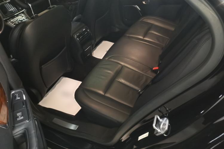 Used Lincoln Continental 2018 2.0T Two-Wheel Drive Deluxe Edition Left Rear Seat