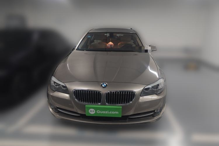 Used BMW 5 Series 2011 523Li Leading Model
