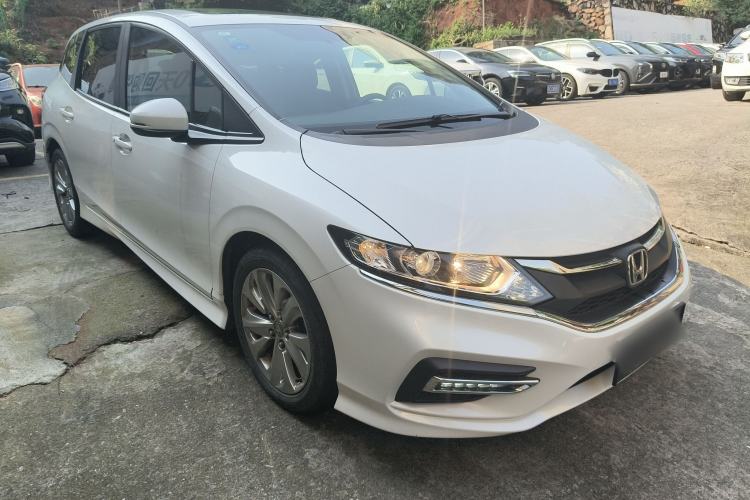 Used Honda Jade 2020 1.8L automatic Comfort version Front Right 45 Deg