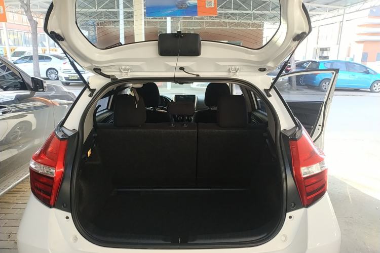 Used Toyota YARiS L Zhi Xuan 2016 Revised 1.5E CVT Charming Edition