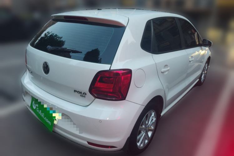 Used Volkswagen Polo 2016 1.6L Automatic Comfort Model
