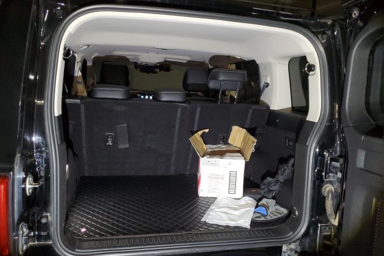 Used Tank 300 2021 Off-Road Edition 2.0T Conqueror Trunk