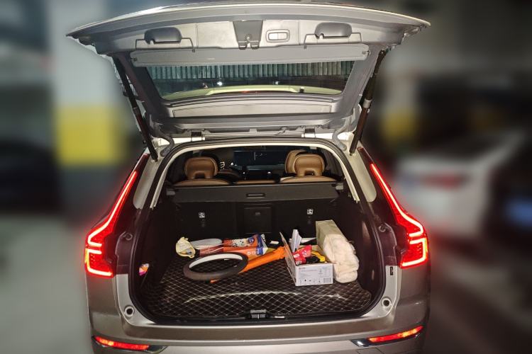 Used Volvo XC60 2020 T5 4x4 Zhiyi Luxury Edition
