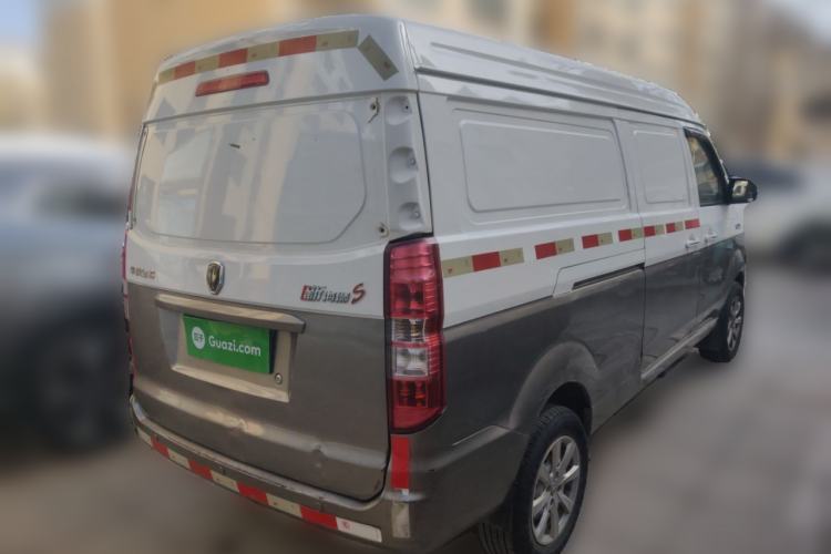 Used Jinbei New Hiace S 2018 1.5L Wealth Edition Van DLCG14