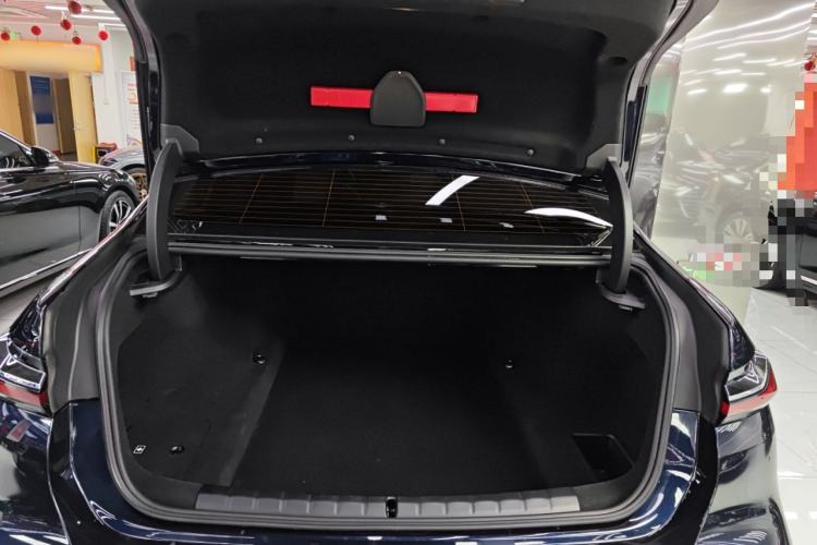 Used BMW 7 Series 2023 735Li M Sport Package