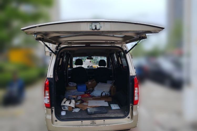 Used Wuling Hongguang V 2022 1.5L Jingqu Edition Electric-Assist LAR Trunk