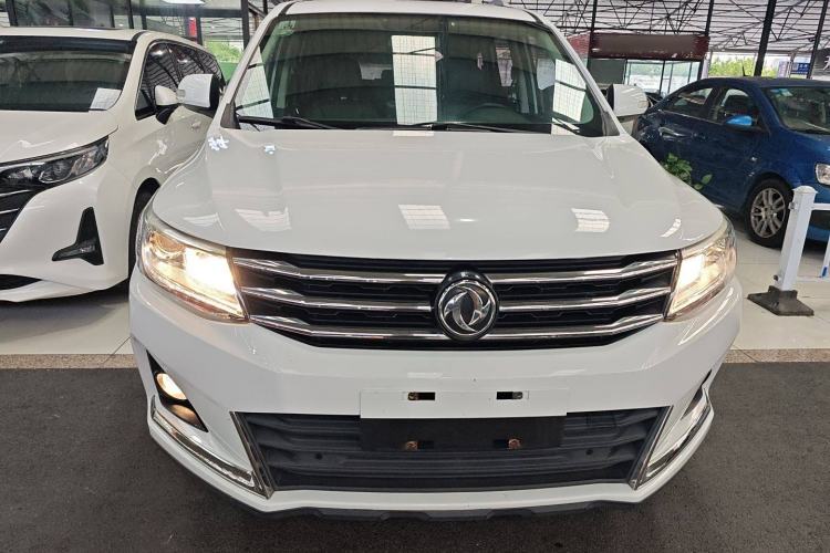 Used FORTHING Joyear X6 2017 Jingxiang Series 1.5T Manual Luxury Model
