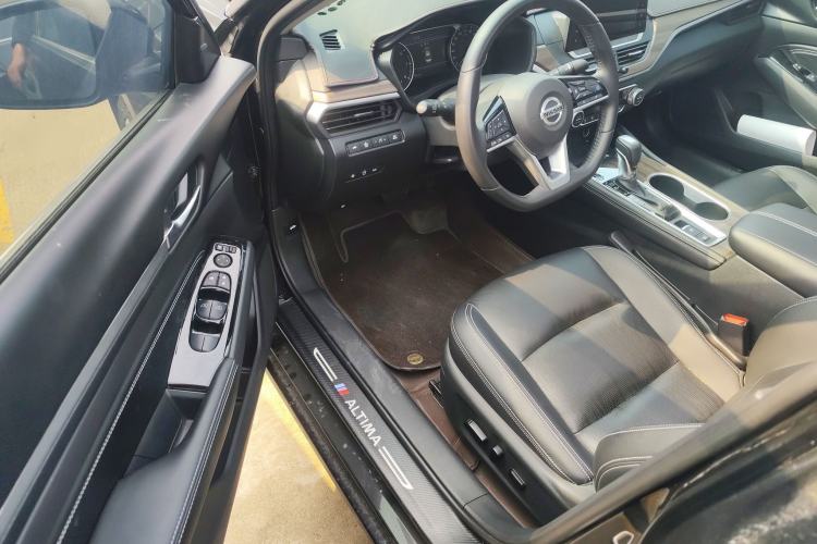 Used Nissan Teana 2021 2.0L XL Upper AD1 Smart Drive & Navigation Edition
