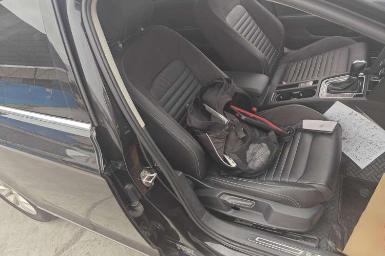 Used Volkswagen Magotan 2020 280TSI DSG Comfort Edition
