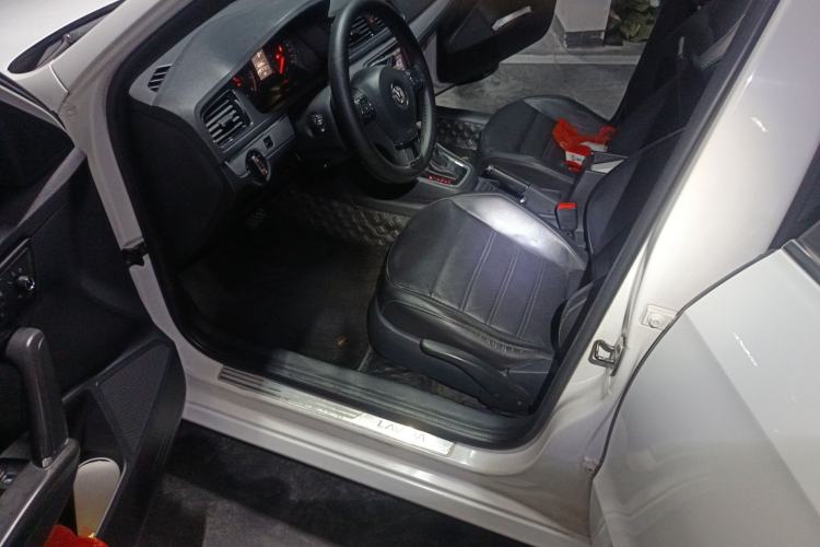 Used Volkswagen Gran Lavida 2014 1.4TSI Automatic Sport Edition