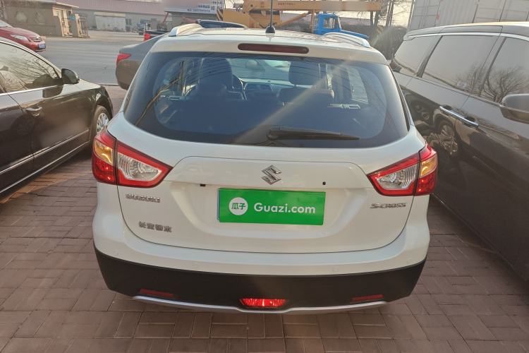 Used Suzuki S-Cross 2014 1.6L CVT Two-Wheel Drive Elite Version
