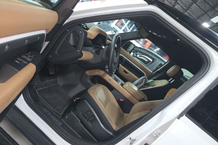 Used Land Rover Defender 2025 110 3.0T P400 – Dynamic HSE