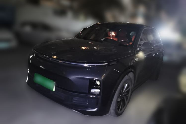 Used Li Auto L8 2023 Air model