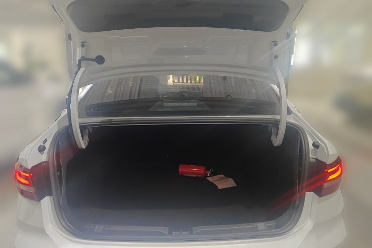 Used Volkswagen Lavida 2024 1.5L Automatic DeYi Edition Trunk