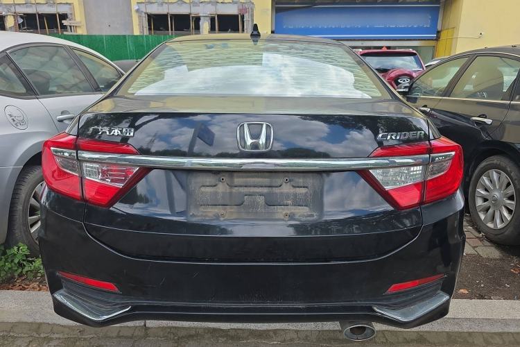 Used Honda Crider 2013 1.8L manual Comfort version
