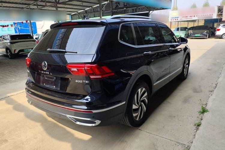 Used Volkswagen Tiguan L 2023 300TSI Automatic Two-Wheel Drive Smart Edition
