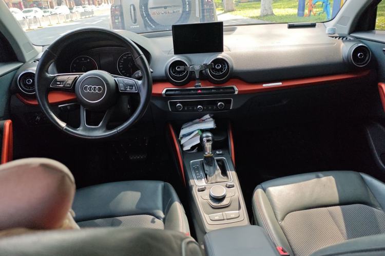 Used Audi Q2L 2018 35 TFSI Fashionable & Elegant Version China VI Emission Standard
