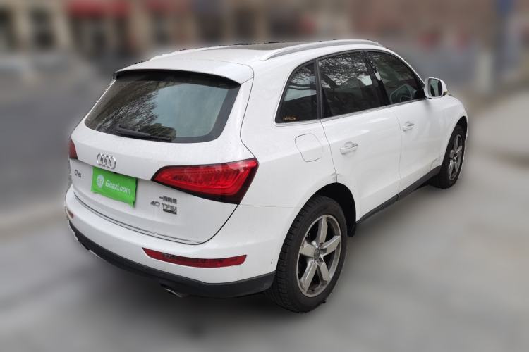 Used Audi Q5 2016 40 TFSI Technology Edition Rear Right 45 Deg