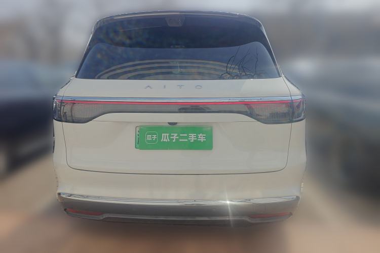 Used Hima AITO M8 2025 Extended-Range Max+ Version 53.4 kWh 6-Seater Edition Rear