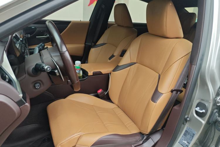 Used Lexus ES 2020 300h Executive Edition