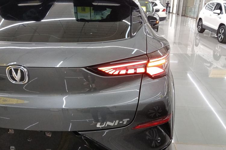 Used CHANGAN UNI-T 2022 1.5T Luxury Edition