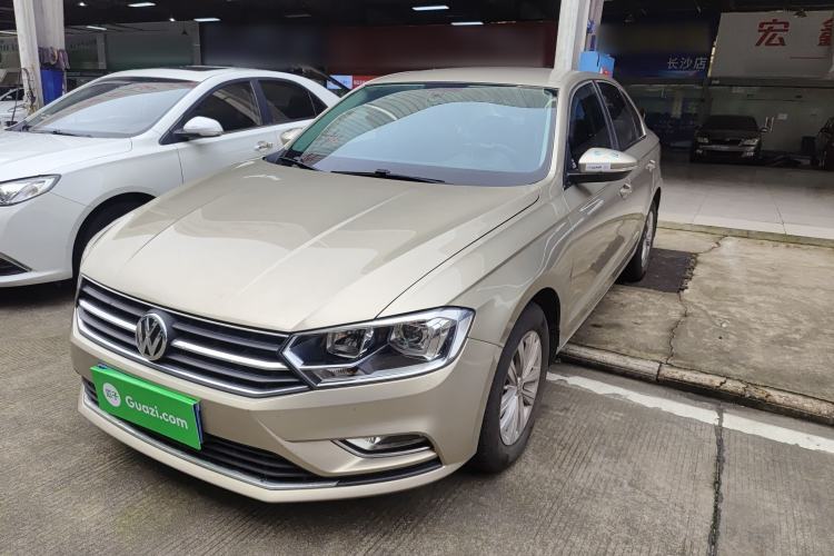 Used Volkswagen Bora 2016 1.6L Automatic Fashion Model