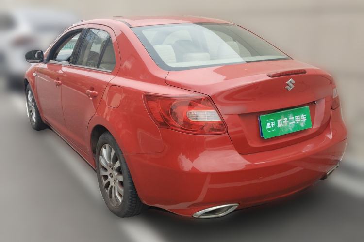 Used Suzuki Kizashi 2011 2.4L Two-Wheel Drive CVT Standard Edition
