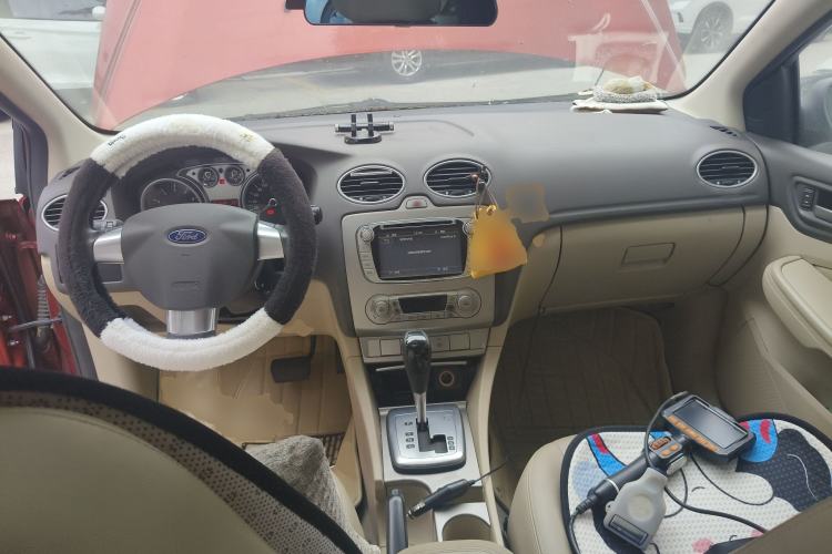 Used Ford Focus 2013 Hatchback Classic 1.8L Automatic Fashion Edition
