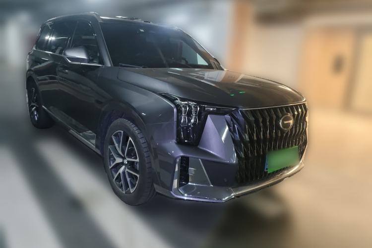 Used GAC Trumpchi GS8 2022 Dual-Engine Series 2.0TM Four-Wheel Drive Prestige Edition (6 Seats) Front Right 45 Deg