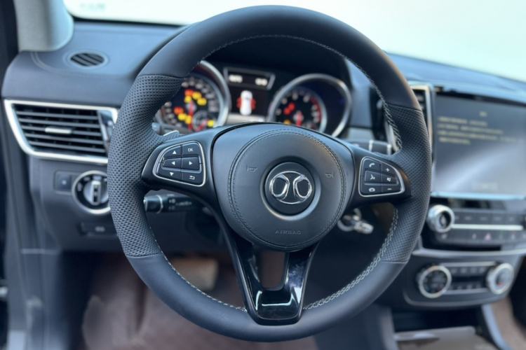 Used BAIC Off-Road BJ90 2021 3.0T Zhenrong Edition Steering Wheel