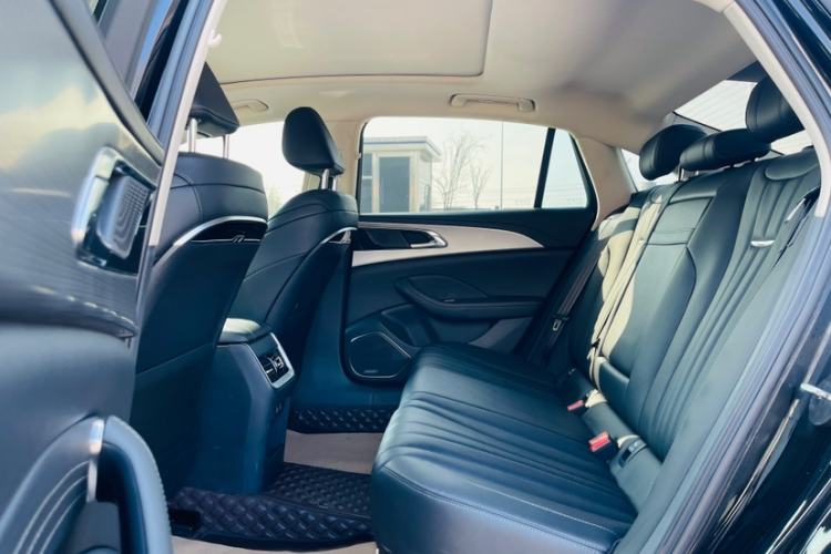 Used Hongqi H5 2024 2.0T Automatic Smart Connect Flagship Edition