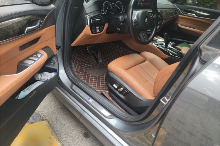 Used BMW 6 Series GT 2019 630i M Sport Package Driver Seat