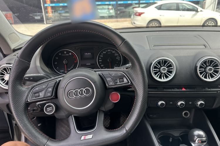 Used Audi A3 2020 Limousine 35 TFSI Fashion Edition China VI Emission Standard