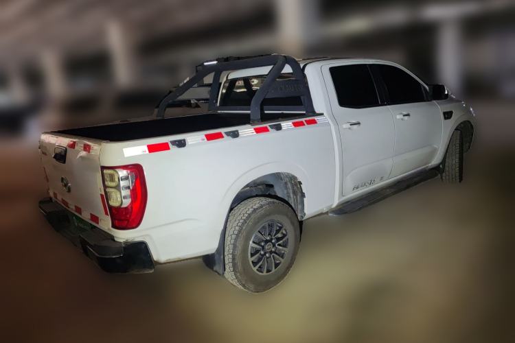 Used Zxauto Terralord 2018 2.5T Diesel Business Edition 4x4 Comfortable Large Double Cab SD4V25R-100 Rear Right 45 Deg