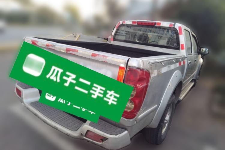 Used Great Wall Wingle 5 2013 2.0T European Version Two-Wheel Drive Elite Edition 6MT Big Double Cab GW4D20B