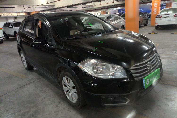 Used Suzuki S-Cross 2014 1.6L Manual Two-Wheel Drive Entry Model Front Right 45 Deg