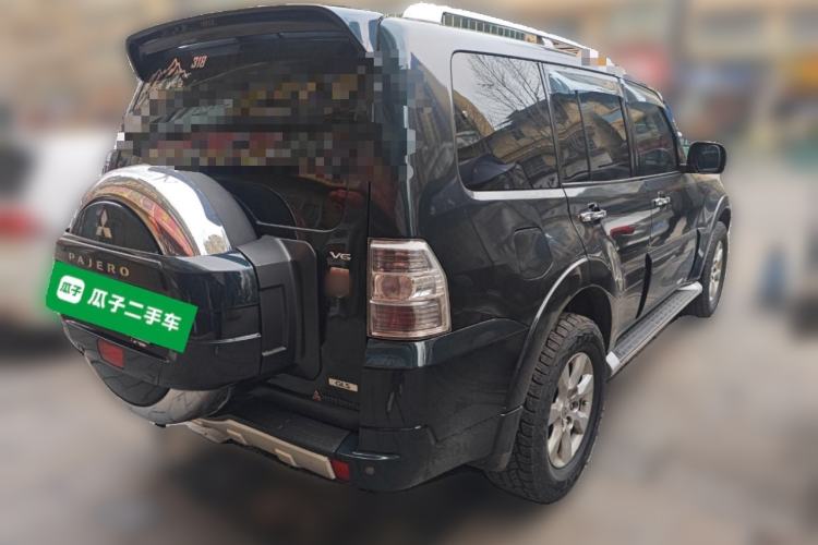 Used Mitsubishi Pajero 2011 3.0L Elite Edition Rear Right 45 Deg