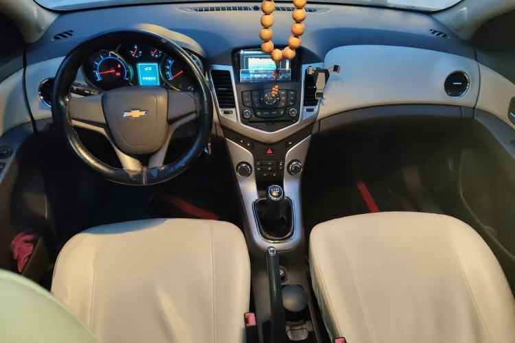 Used Chevrolet Cruze 2015 1.5L Classic SL MT