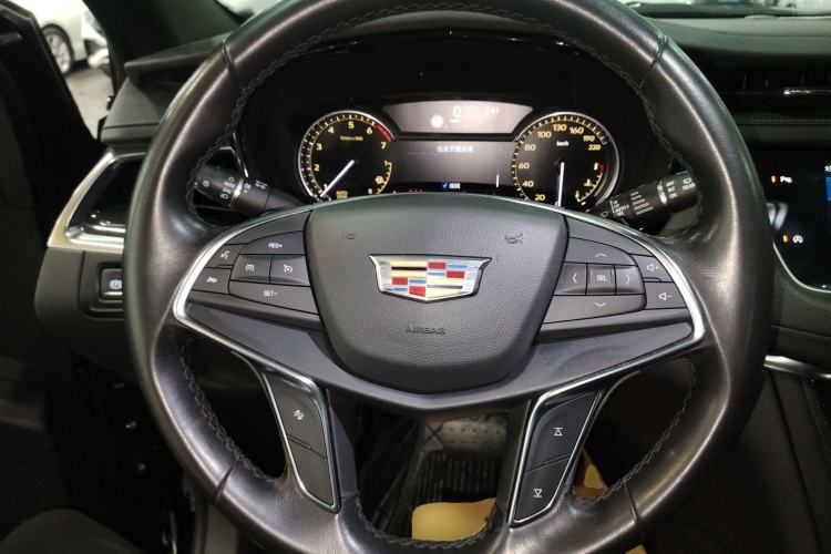 Used Cadillac XT5 2020 Revised Version 28T Luxury Edition
