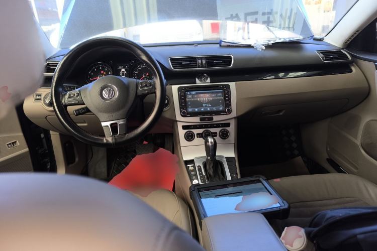 Used Volkswagen Magotan 2015 Facelift 1.8TSI Luxury Model