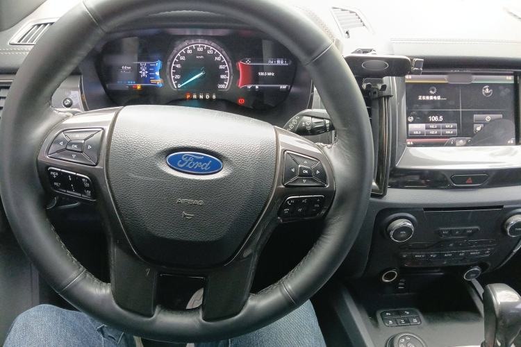 Used Ford Everest 2016 2.0T Gasoline Automatic 4x4 Flagship Edition
