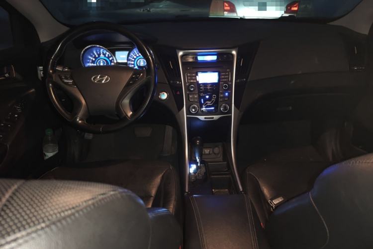 Used Hyundai Sonata 2013 2.0L Automatic Luxury Edition
