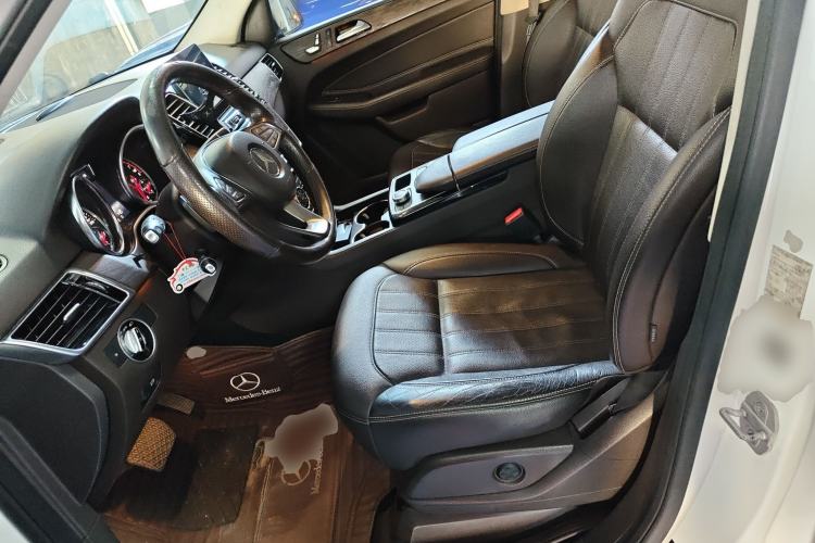 Used Mercedes-Benz GLE 2016 GLE 320 4MATIC Dynamic Edition Left Front Seat