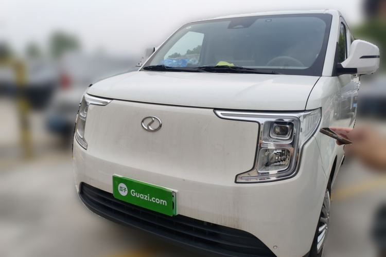 Used Ruichi R5 2025 Model, Passenger Smart Charging Edition, Beyond Type II